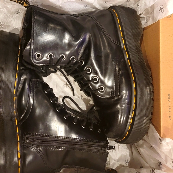 JADON BOOT SMOOTH LEATHER PLATFORMS size Women's 5/ Men's 4 - Picture 4 of 9